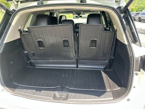 Used 2023 Nissan Pathfinder Platinum AWD/4WD image 22