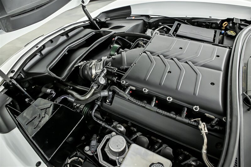 Used 2017 Chevrolet Corvette Z06 RWD image 12