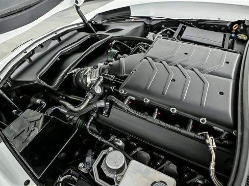 Used 2017 Chevrolet Corvette Z06 RWD image 12