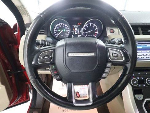 Used 2014 Land Rover Range Rover Evoque Pure Plus AWD/4WD image 20