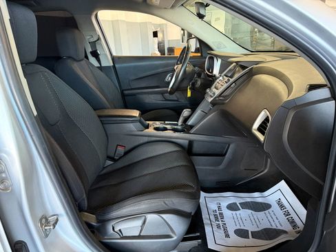 Used 2014 Chevrolet Equinox LT w/ Driver Convenience Package image 11