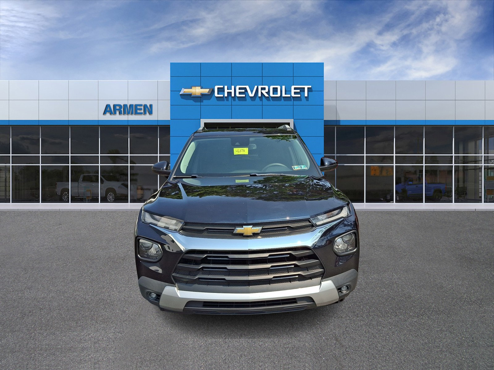 Certified 2021 Chevrolet TrailBlazer LT w/ Convenience Package FWD image 3