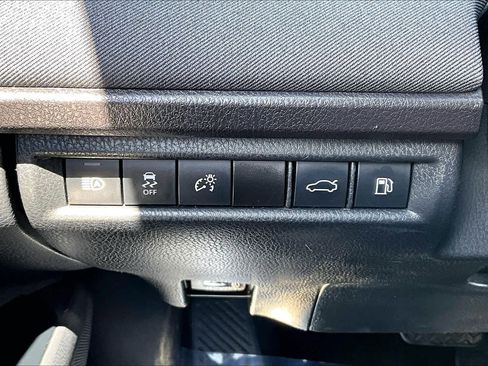 Certified 2025 Toyota Camry LE image 35