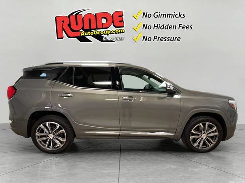 Used 2018 GMC Terrain Denali w/ Comfort Package AWD/4WD image 7