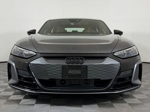 Used 2023 Audi e-tron GT Prestige w/ Prestige Package image 6