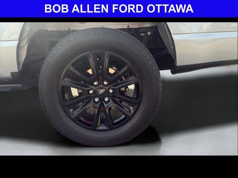 Used 2024 Ford F150 Platinum w/ Equipment Group 702A High AWD/4WD image 28
