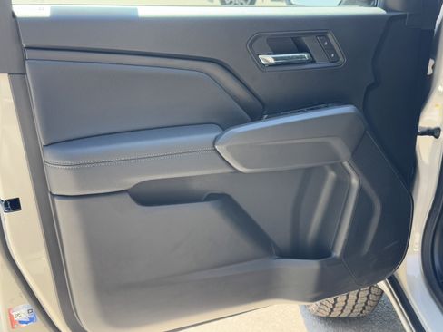 New 2026 GMC Canyon Elevation w/ Convenience Package image 15