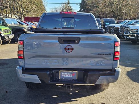 Used 2023 Nissan Frontier PRO-4X w/ Pro Convenience Package AWD/4WD image 6