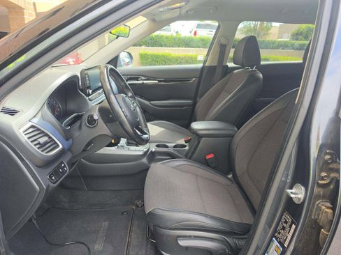 Used 2021 Kia Seltos S AWD/4WD image 5