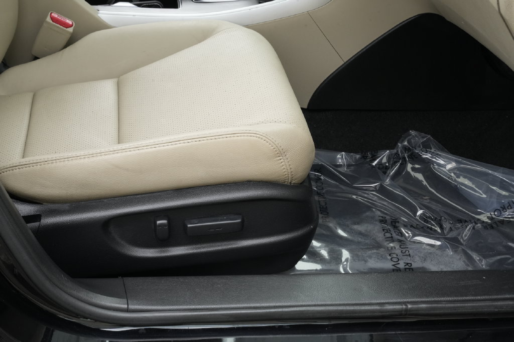 Used 2014 Honda Accord EX-L image 34