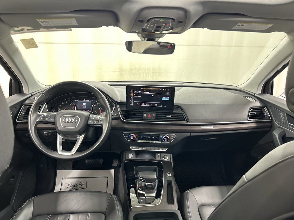 Used 2023 Audi Q5 2.0T Premium w/ Convenience Package AWD/4WD image 18