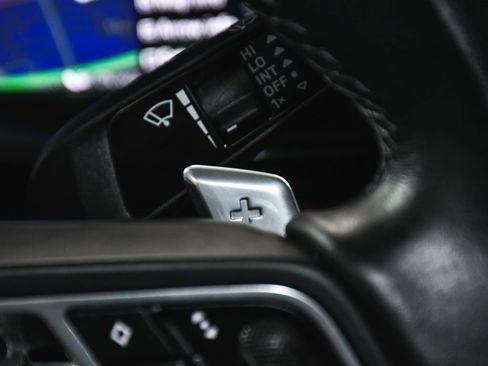 Used 2023 Porsche Cayenne Turbo S image 41