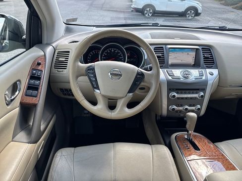 Used 2014 Nissan Murano LE w/ Platinum Edition Package image 14