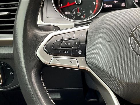Used 2021 Volkswagen Atlas SE FWD image 23