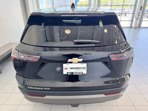 Used 2025 Chevrolet Equinox LT w/ Safety and Technology Package AWD/4WD image 37