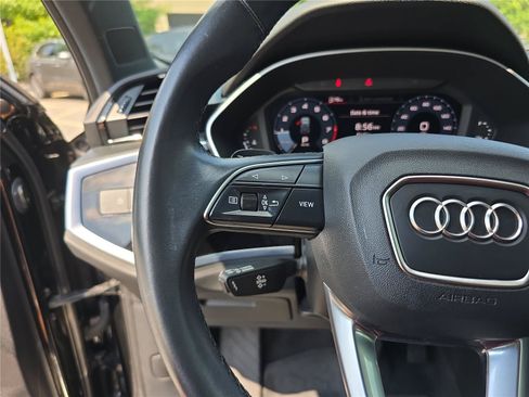 Used 2021 Audi Q3 2.0T Premium w/ Convenience Package AWD/4WD image 32