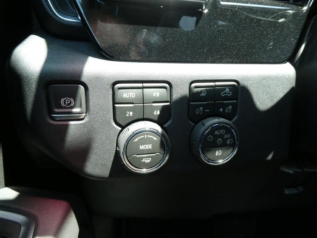 New 2026 Chevrolet Silverado 1500 RST w/ RST All Star Premium Package AWD/4WD image 22