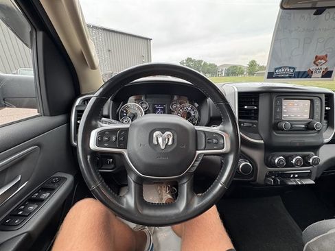 Used 2020 RAM 1500 Big Horn AWD/4WD image 12