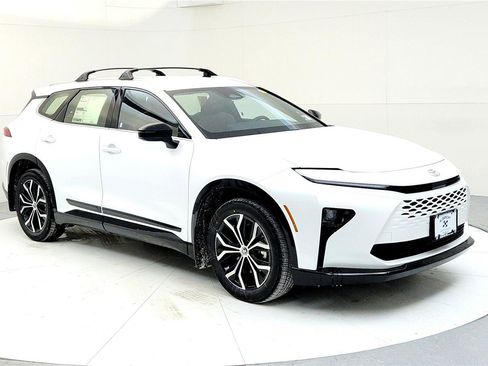 New 2026 Toyota Crown Signia image 7