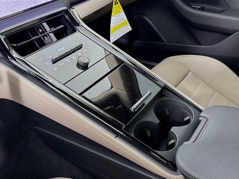 New 2025 Porsche Panamera image 20