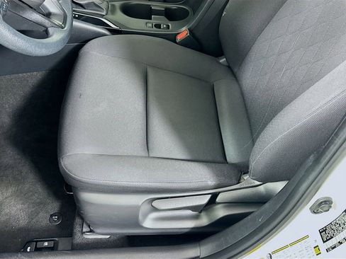 Used 2024 Toyota Corolla LE image 20