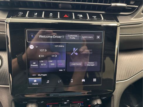 Used 2024 Jeep Grand Cherokee L Altitude image 20