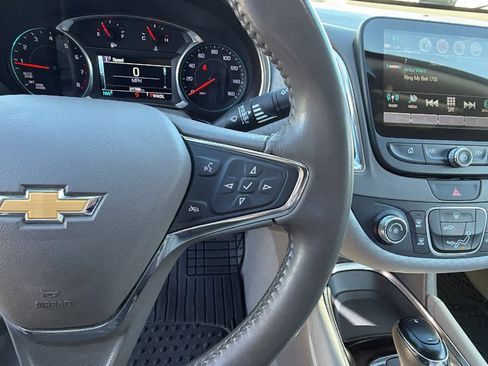 Used 2018 Chevrolet Malibu LT FWD image 20