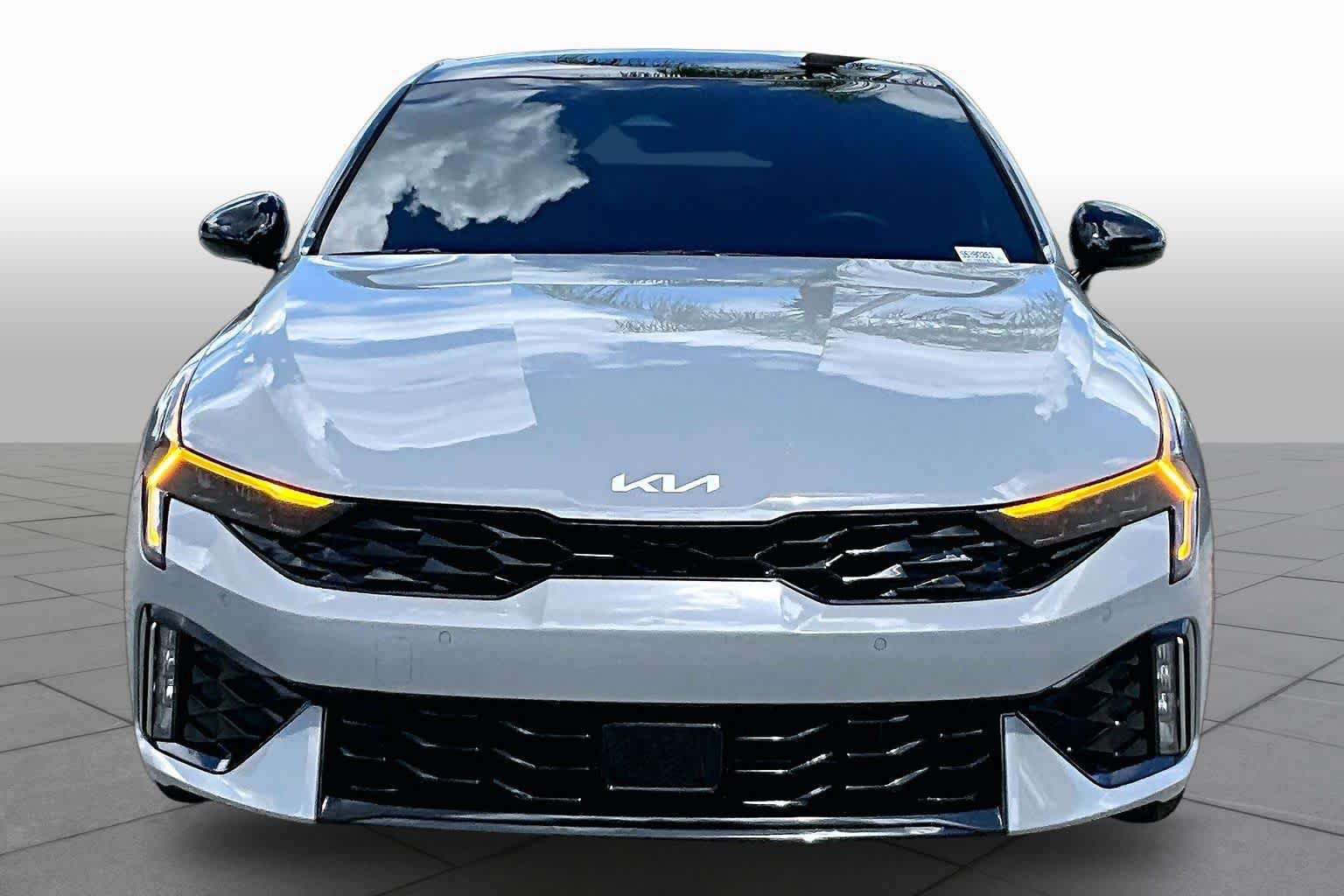 Used 2025 Kia K5 GT-Line w/ GT-Line Premium Package FWD image 4