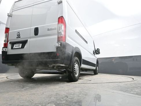 Used 2024 RAM ProMaster 2500 w/ Convenience Group FWD image 35