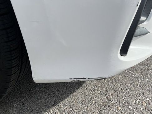 Used 2018 Toyota Sienna LE image 16