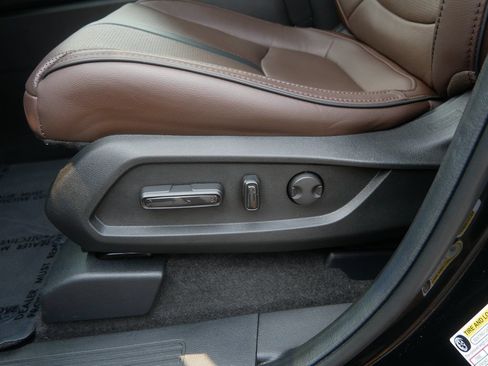 Used 2024 Honda Pilot Elite image 16