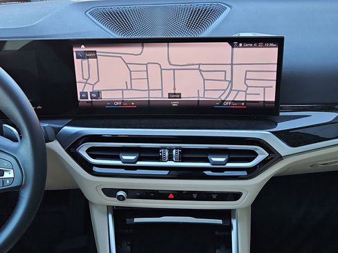 Used 2023 BMW 330i Sedan w/ Driving Assistance Package image 15