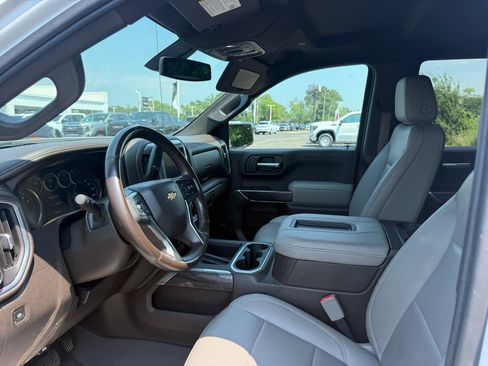 Used 2021 Chevrolet Silverado 1500 LTZ AWD/4WD image 6