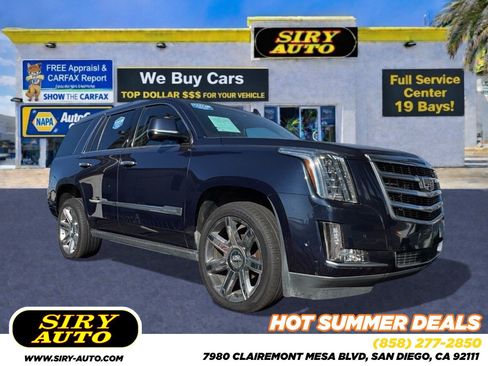 Used 2017 Cadillac Escalade Premium Luxury AWD/4WD image 1