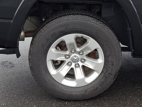 Used 2022 RAM 1500 Laramie AWD/4WD image 30