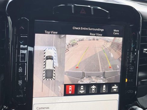 Used 2022 RAM 3500 Laramie image 32