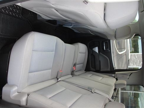 Used 2015 Chevrolet Silverado 2500 LT w/ LT Convenience Package AWD/4WD image 18