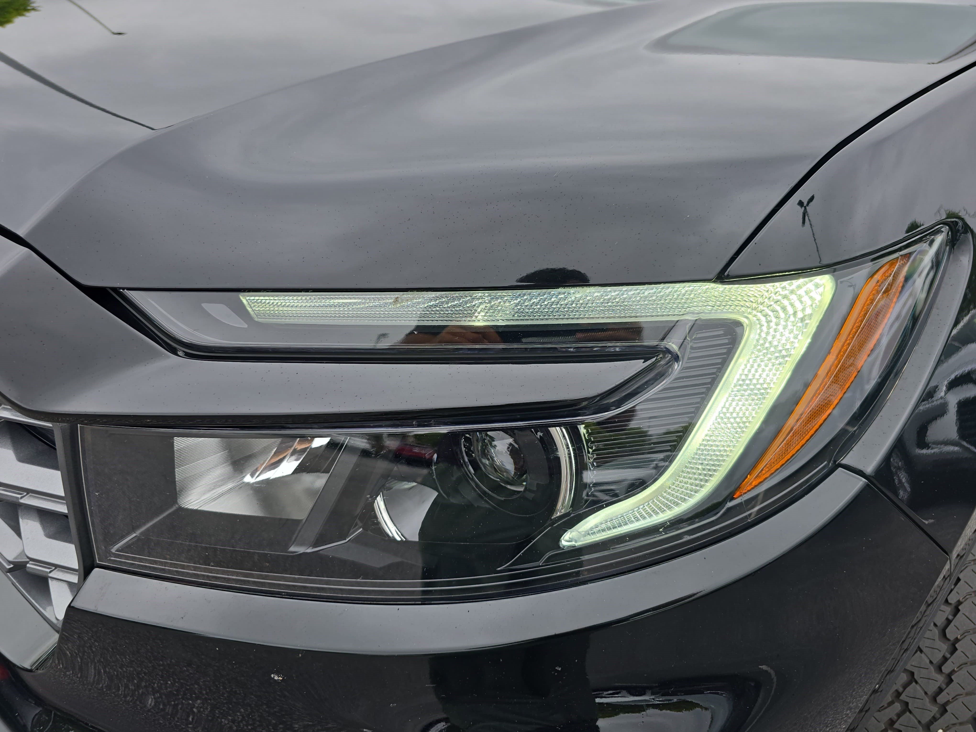 Certified 2025 Honda Passport TrailSport image 31