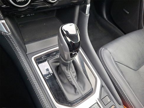 Used 2023 Subaru Forester Touring image 4