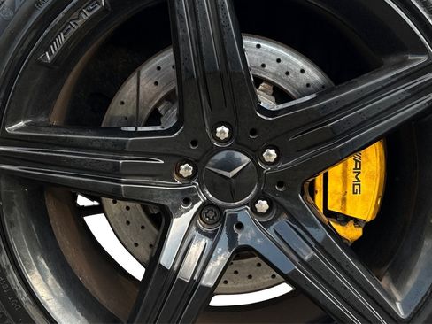 Used 2014 Mercedes-Benz S 63 AMG 4MATIC Sedan image 47