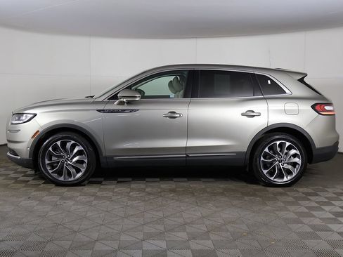 Used 2023 Lincoln Nautilus Reserve w/ Equipment Group 201A AWD/4WD image 19