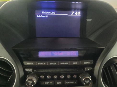 Used 2015 Honda Pilot SE image 25