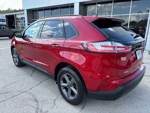 Used 2024 Ford Edge SEL w/ Sport Appearance Package AWD/4WD image 5