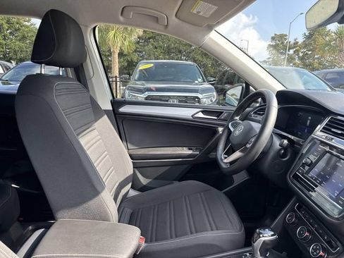 Used 2022 Volkswagen Tiguan S AWD/4WD image 10