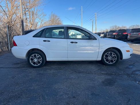 Used 2007 Ford Focus S image 7