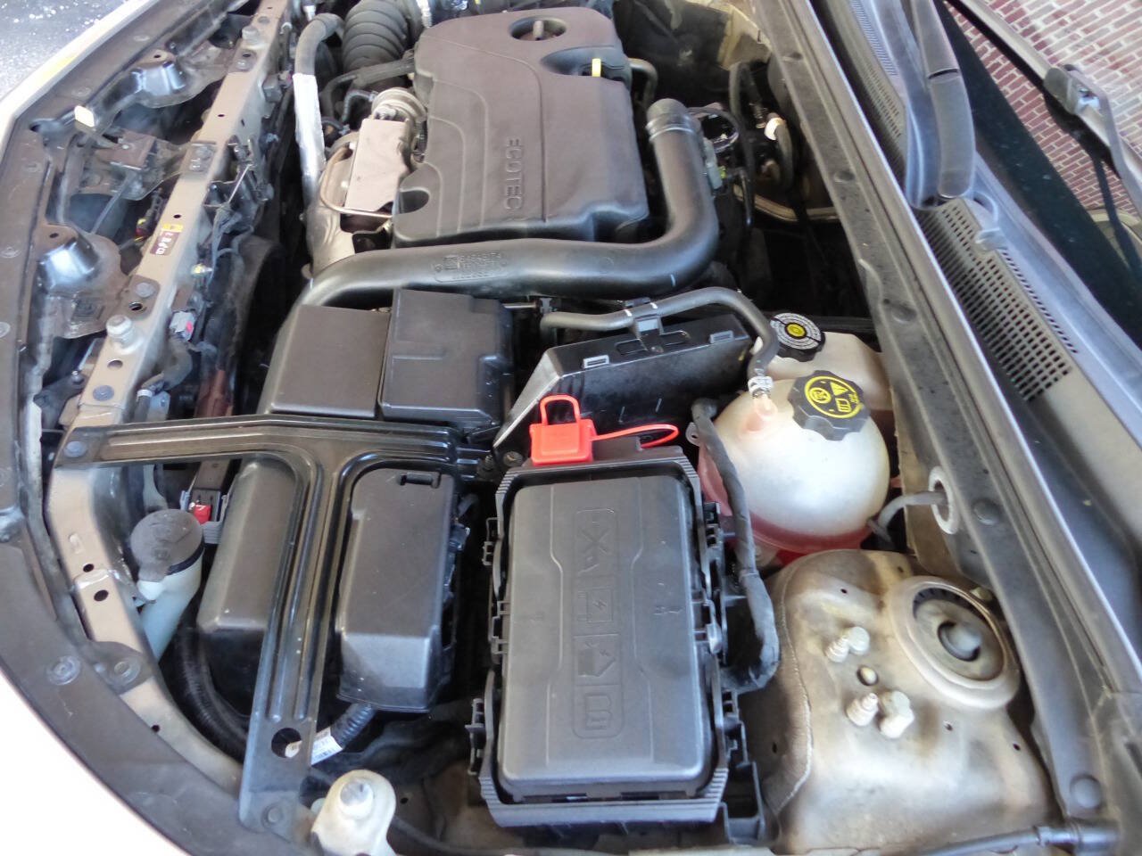 Used 2022 Chevrolet Malibu LS FWD image 31