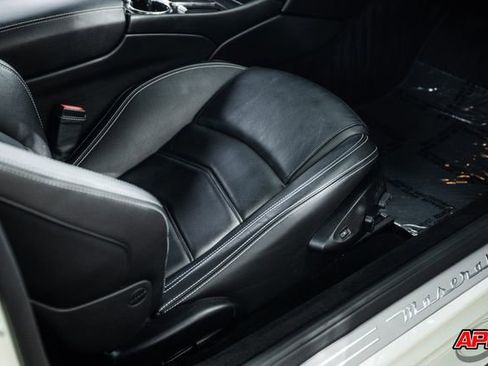 Used 2013 Maserati GranTurismo Sport image 68