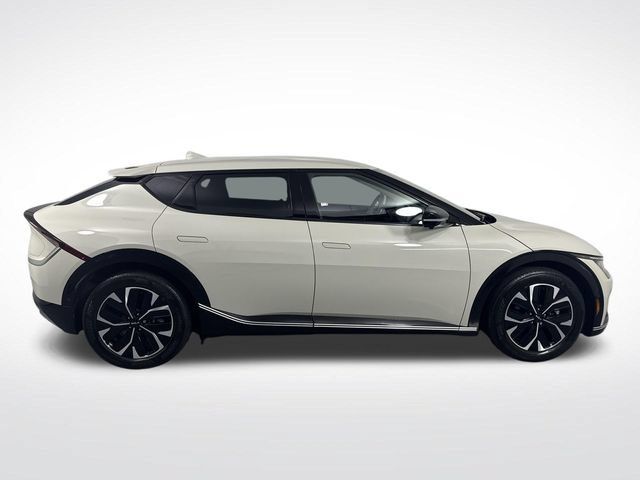 Used 2023 Kia EV6 Wind w/ Wind Technology Package AWD/4WD image 36