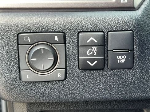 Used 2022 Lexus GX 460 w/ Black Line Special Edition AWD/4WD image 21