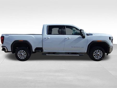 Certified 2024 GMC Sierra 2500 SLE w/ SLE Value Package; image 10